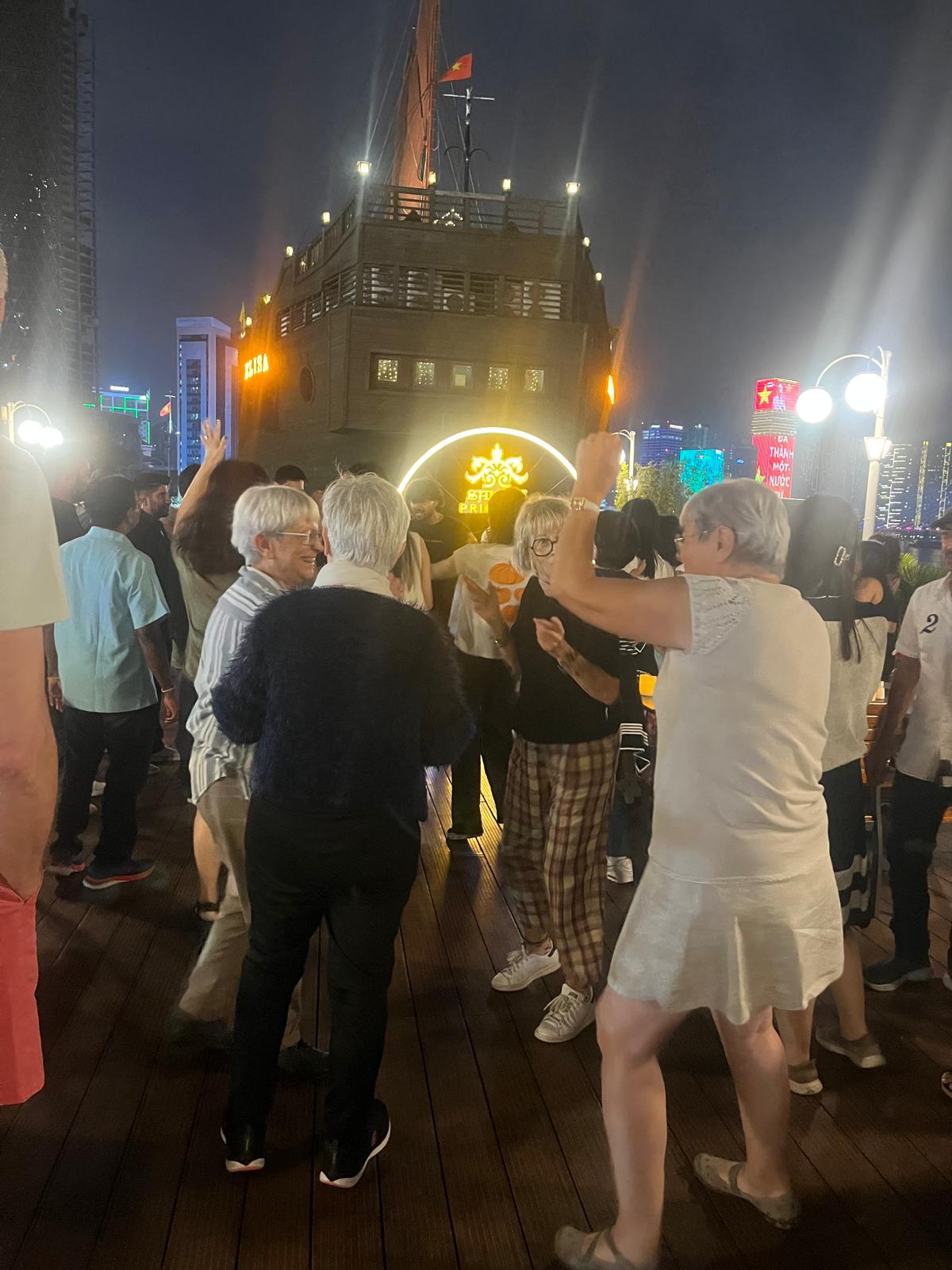 WhatsApp Image 2025-11-15 à 02.46.24_bc914082