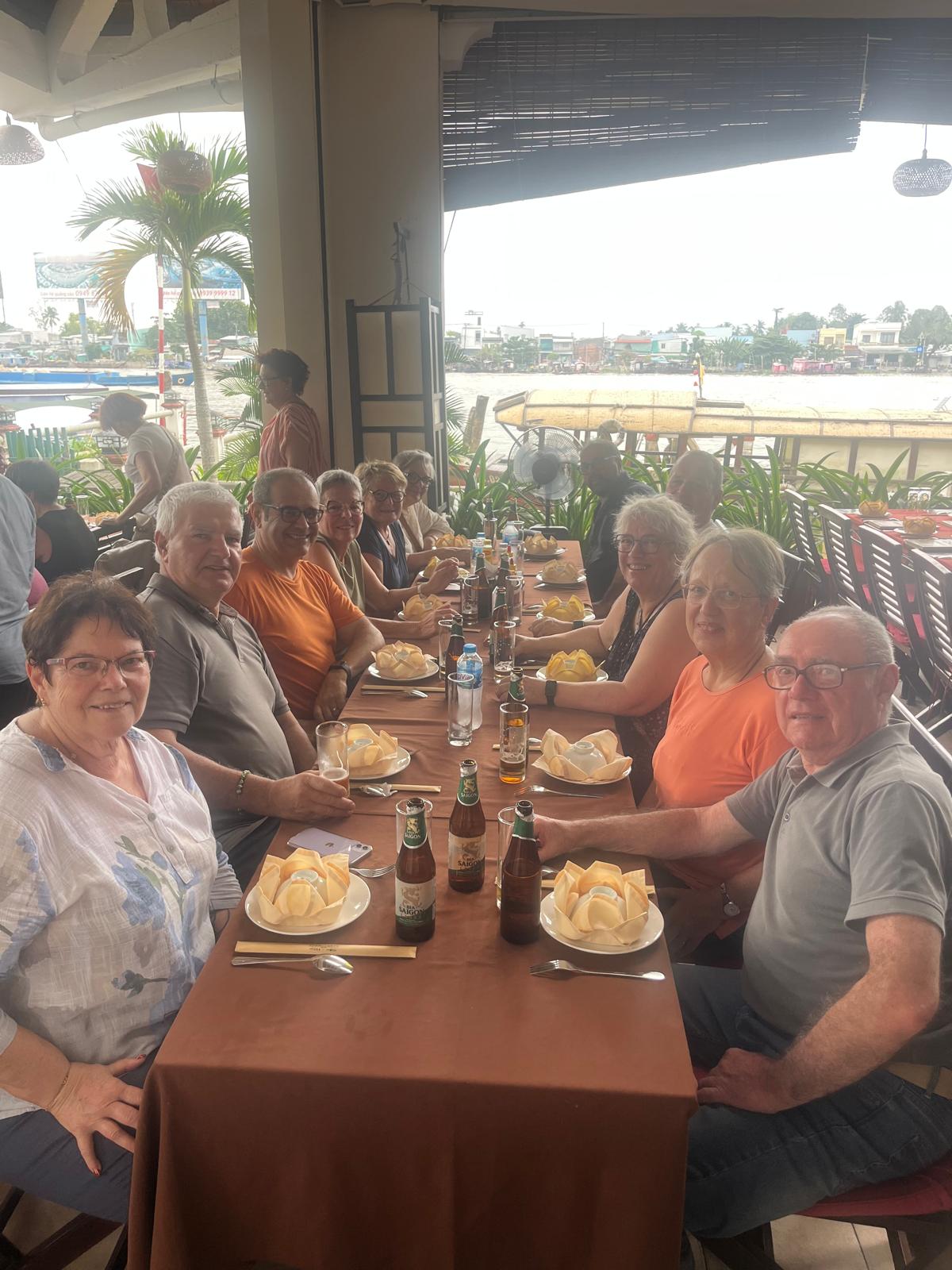 Repas avant de reprendre l'avion