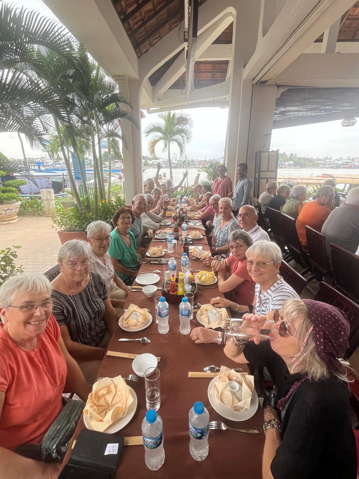 Repas avant de reprendre l'avion