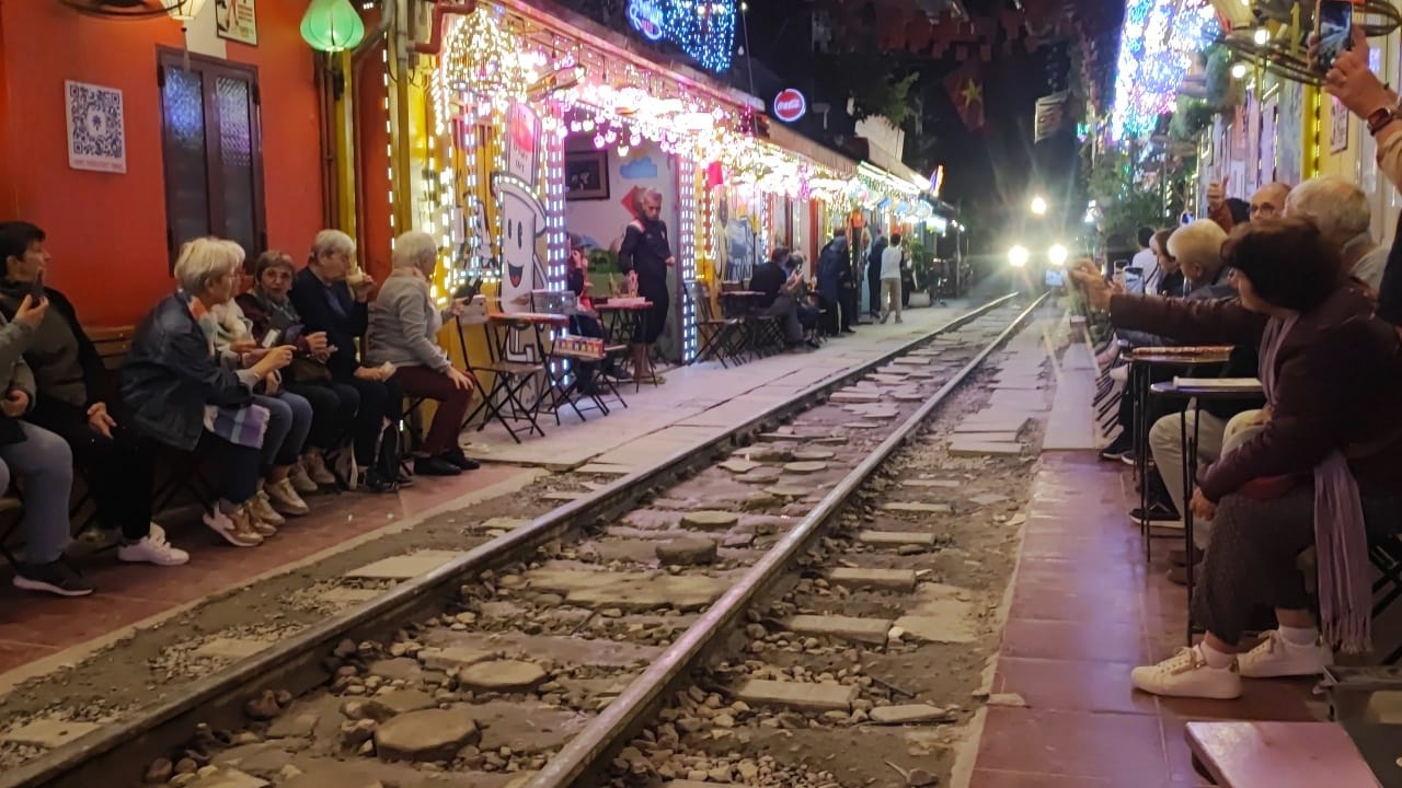 WhatsApp Image 2025-11-20 à 17.39.34_98352217